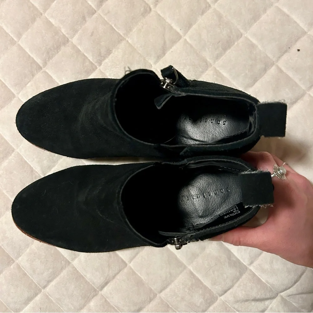 Sanctuary Evolve Wedge Bootie black suede w/ brown trim - Picture 3 of 5